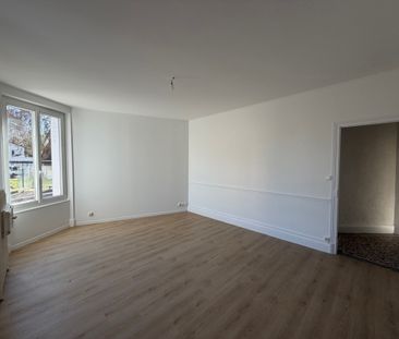 Location Appartement 4 pièces 96m² VICHY 03200 - Photo 1