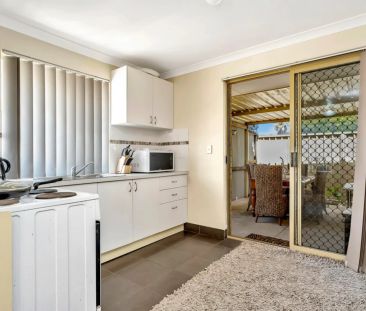 Immaculately maintained home. - Photo 6