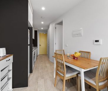Stylish Apartment in the Heart of Moonee Ponds - Photo 6