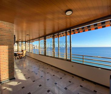 4 room luxury Flat for rent in Benidorm, Valencia - Photo 2