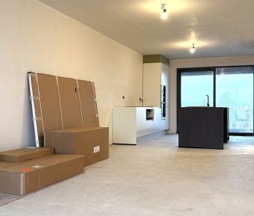 Appartement te huur in Eeklo voor € 1.050 met 2 slaapkamers - Photo 3