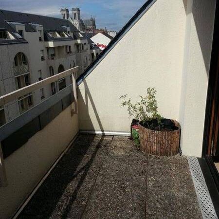 Appartement 4 pièces - - Photo 1