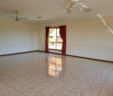 4 Bedroom Family Home in Goonellabah - Photo 4