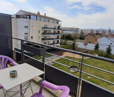 Location T2 Villefranche sur Saône avec garage - Photo 5