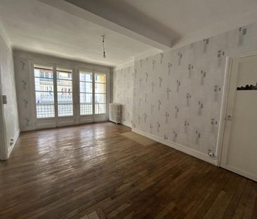 Location Appartement 2 pièces 46m² LISIEUX 14100 - Photo 4