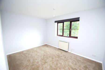 Dellfield Court, Hempstead Road, WATFORD, WD17 - Photo 3