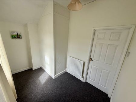 Gordon Street - Photo 5