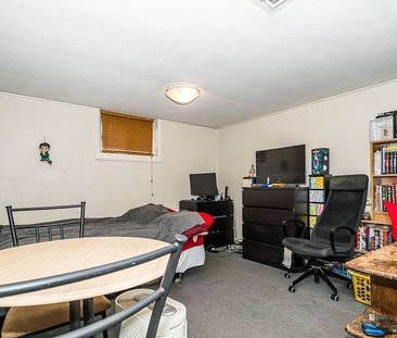 For Lease - 5 Westbourne Avenue Unit# basement, Toronto, Ontario - Photo 1