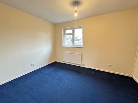 Chippenham - Photo 3