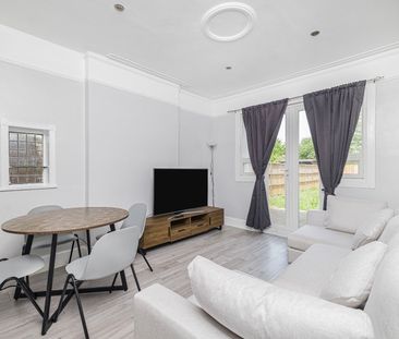 Room in a Shared House, Richmond Road, CR7 - Photo 3