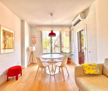 Barcelona, Catalonia 08012 - Photo 1