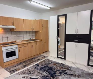 Modern Apartment mit Küche und Möbel in beste Lage - Foto 1