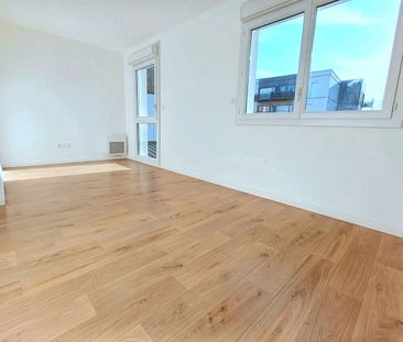 Location Maison 5 pièces 90m² - Photo 4