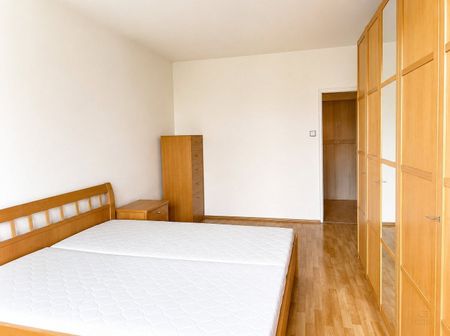 Pronájem bytu 2+1 56 m² - Fotografie 5