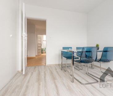 Przytulne Mieszkanie z Balkonem i Miejscem Parkingowym na Podłężu w... - Фото 5