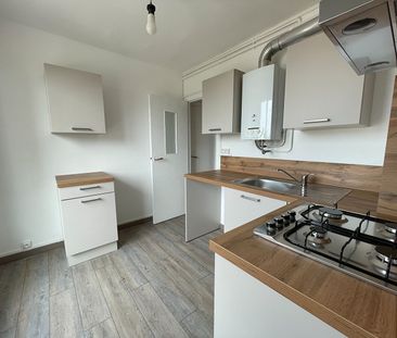 Location Appartement 3 pièces 60m² - Photo 3