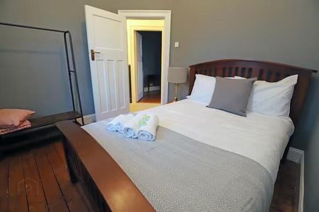 681 Lisburn Road, Belfast, BT9 7GU - Photo 5