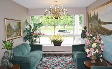 35 Blake Street, Barrie - Photo 2