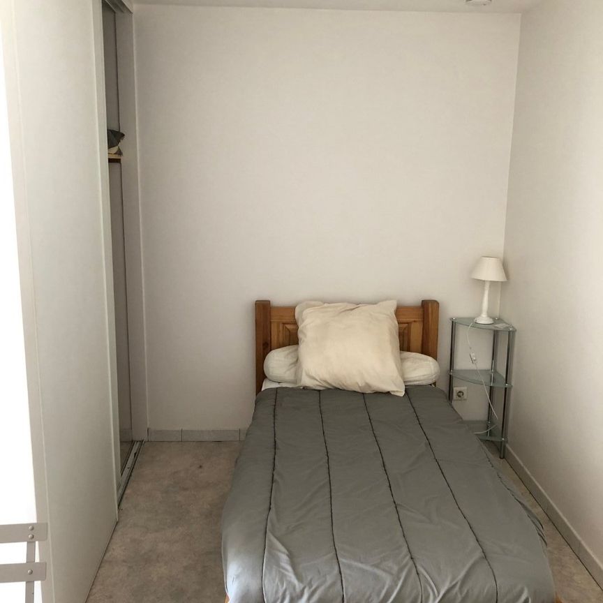 Location Appartement 1 pièce 16m² ANGOULEME 16000 - Photo 1