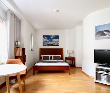 Chic möbliertes Apartment mit Aufzug im Herzen von Köln - Photo 6