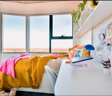 2 Bed Apartment-Double Bed with Standand View - Photo 5