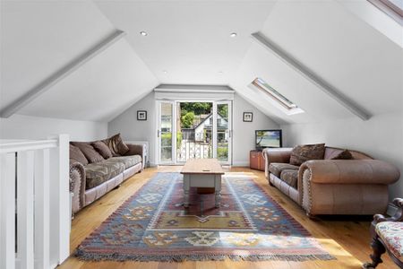 Rotherslade Road, Langland, SA3 4QN, Swansea - Photo 2