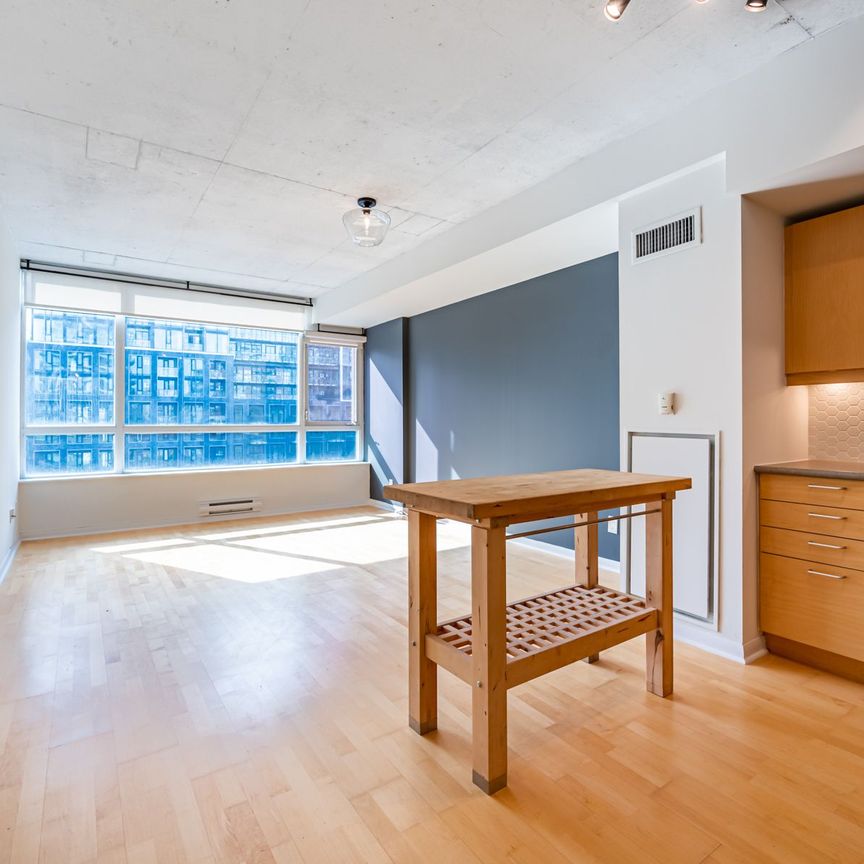 For Lease - 333 Adelaide Street Unit# 726, Toronto, Ontario - Photo 1