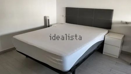 Alquiler de estudio en Calle Sancti Espíritu, 35 - Photo 3