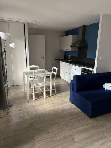 Beau studio meublé en location de 25,26m², situé rue de Fontenelle à Rouen, 490€ charges comprises - Photo 5