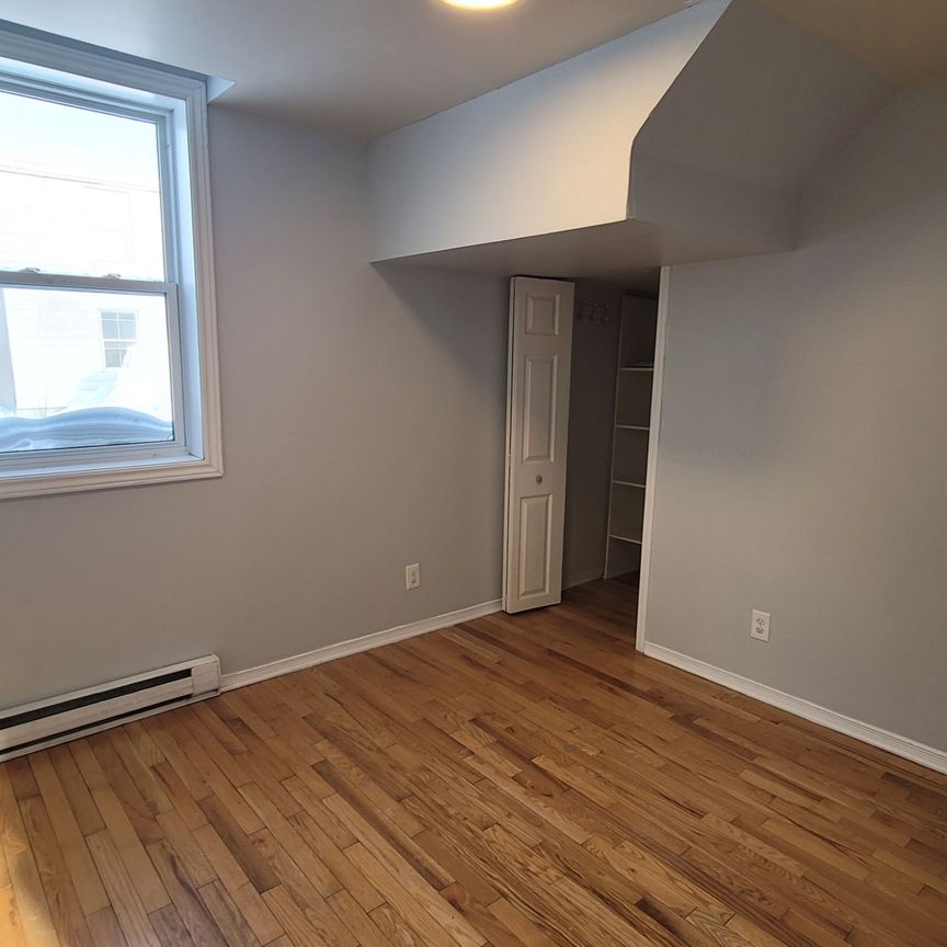 For Lease - 187 Dalhousie Street, Lower Town - Sandy Hill, Ontario - Photo 1