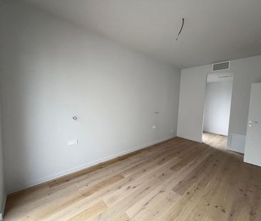 Inchiriez vila P+1, 4 camere, Tunari - Photo 2