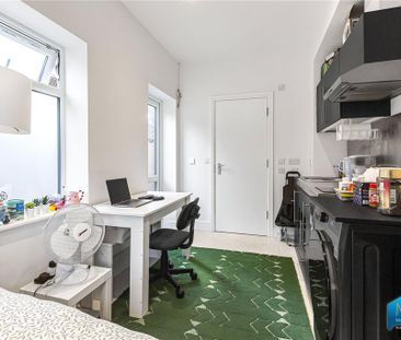 Studio to rent - Photo 6