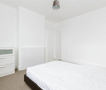 Station Road, - Photo 3