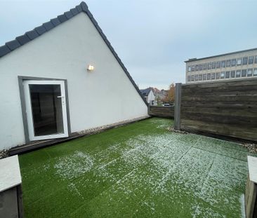 Prachtig, lichtrijk appartement met 1 slaapkamer en terras aan de V... - Photo 2