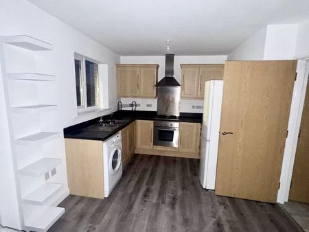 2 bedroom apartment to rent - Photo 2