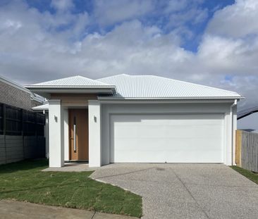 Brand New 4-Bedroom Home for Families – Modern Living, Prime Location! - Photo 1
