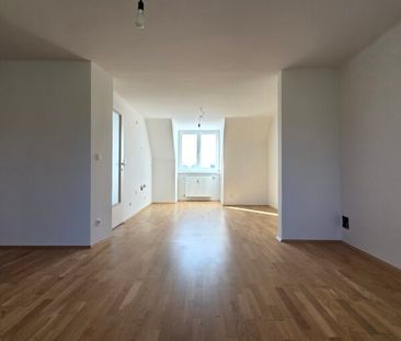 Sanierte 2-Raum-Wohnung im 3. Stock - Photo 2