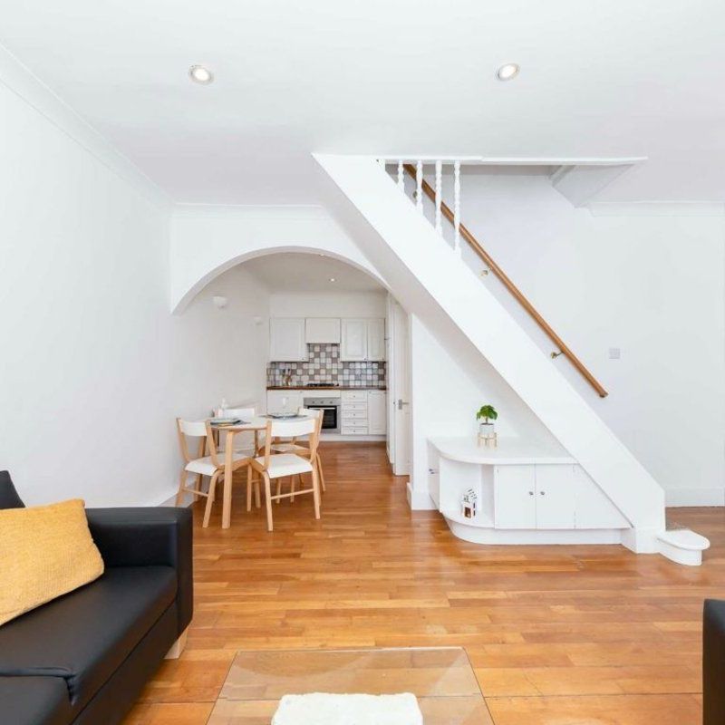 Ryders Terrace, St John's Wood, NW8 - Photo 1