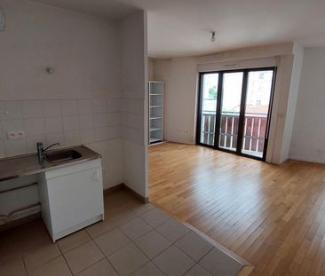 location Appartement T1 DE 26.7m² À MONTREUIL - Photo 4