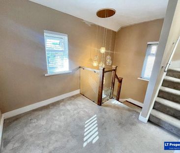 5 bedroom terraced house to rent - Photo 2