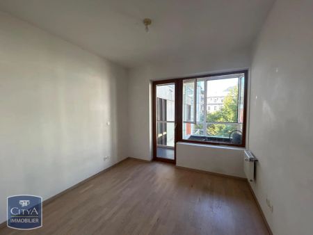 Appartement à louer 4 pièces 80.3m² - Photo 3