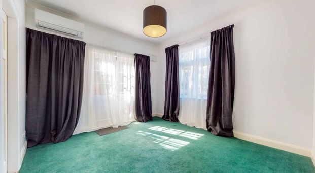 Welcome to Linwood Way! - Photo 1