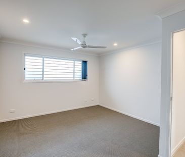 Brand New Family Home! - Photo 4
