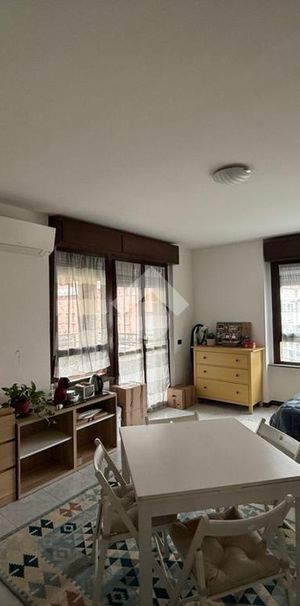 Monolocale in affitto - Photo 1