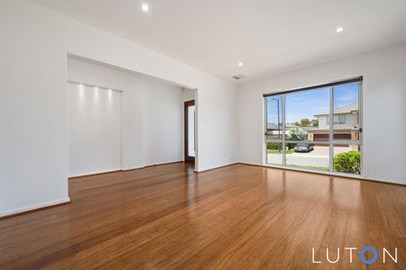 32 Leon Street, Googong NSW 2620 - House For Rent | Domain - Photo 3