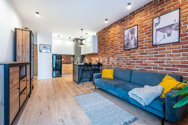 7 min metro duża loggia parking w cenie - Photo 1