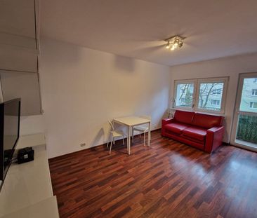 Łódź Łódź-Polesie, Marcina Kasprzaka - Zdjęcie 1