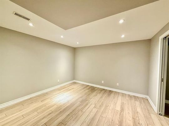 110Z Rue Gérard Guindon - Photo 1