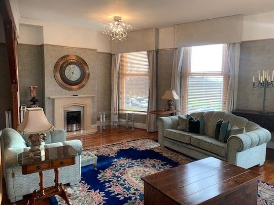 Warwick House, Liverpool, L8 - Photo 1