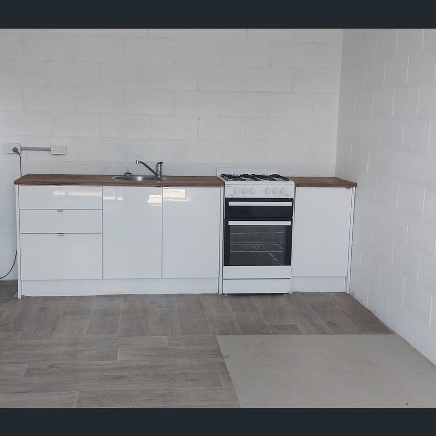 Granny Flat/Unit Walkervale - Photo 1